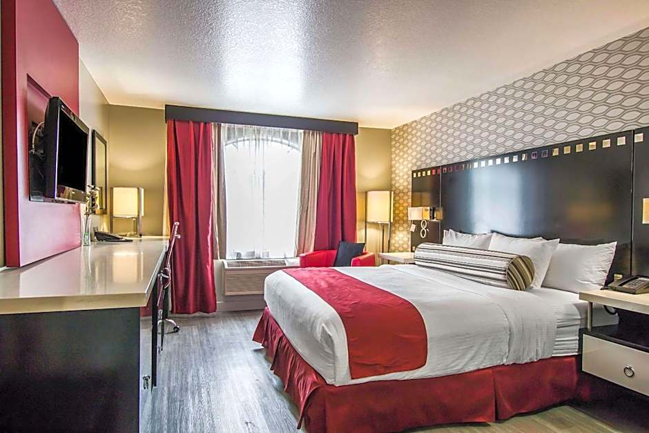 Tilt Hotel Universal-Hollywood, an AGA Collection Hotel