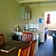 High Country Lodge, Motels & Backpackers