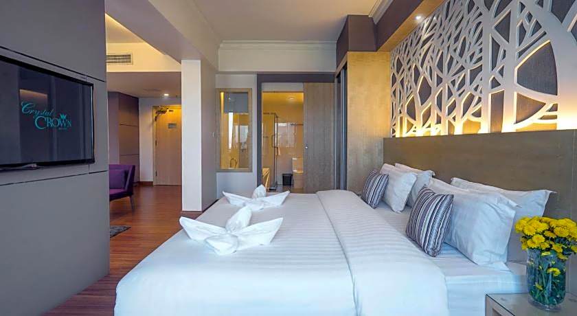 Crystal Crown Hotel, PJ