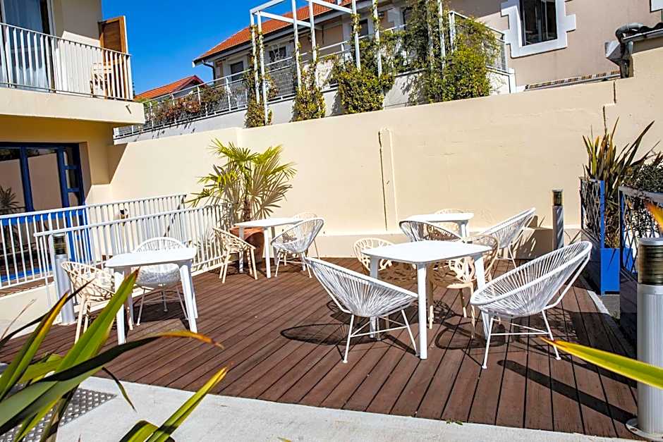 Grand Atlantic Hotel