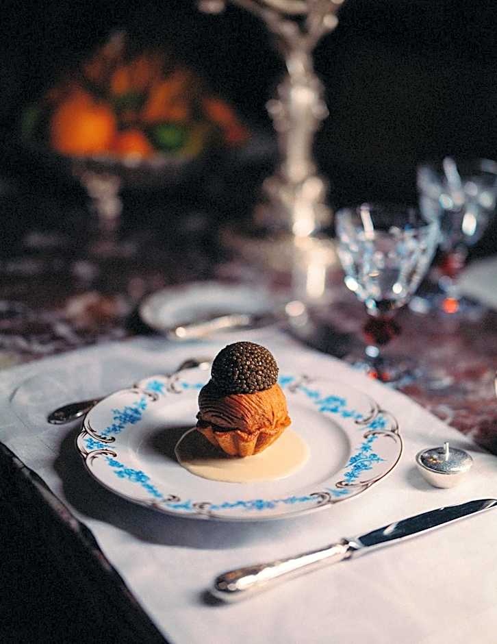 Hotel Plaza Athenee - Dorchester Collection