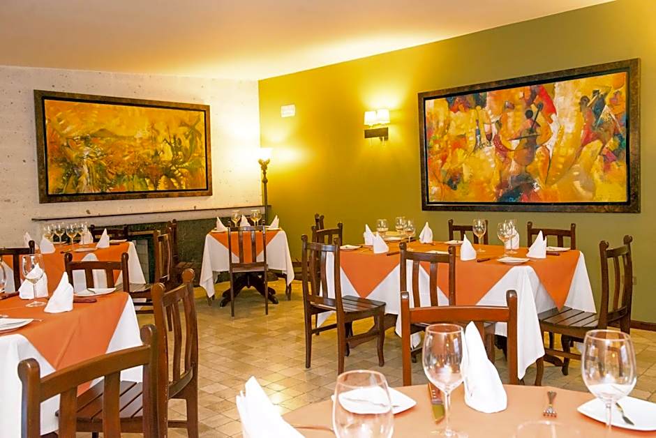 El Cabildo Hotel