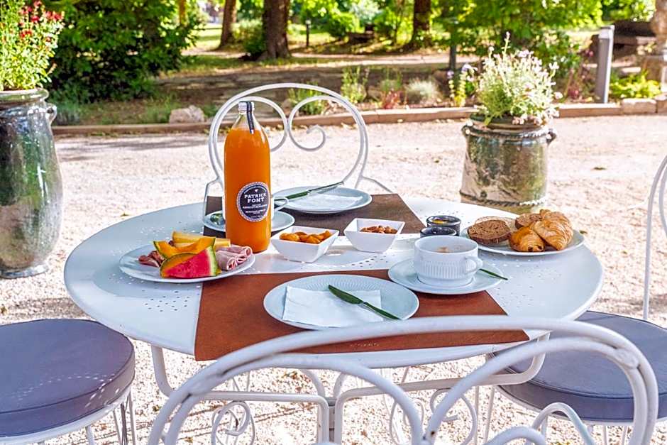 Hôtel & SPA Ventoux Provence "Domaine des Tilleuls"
