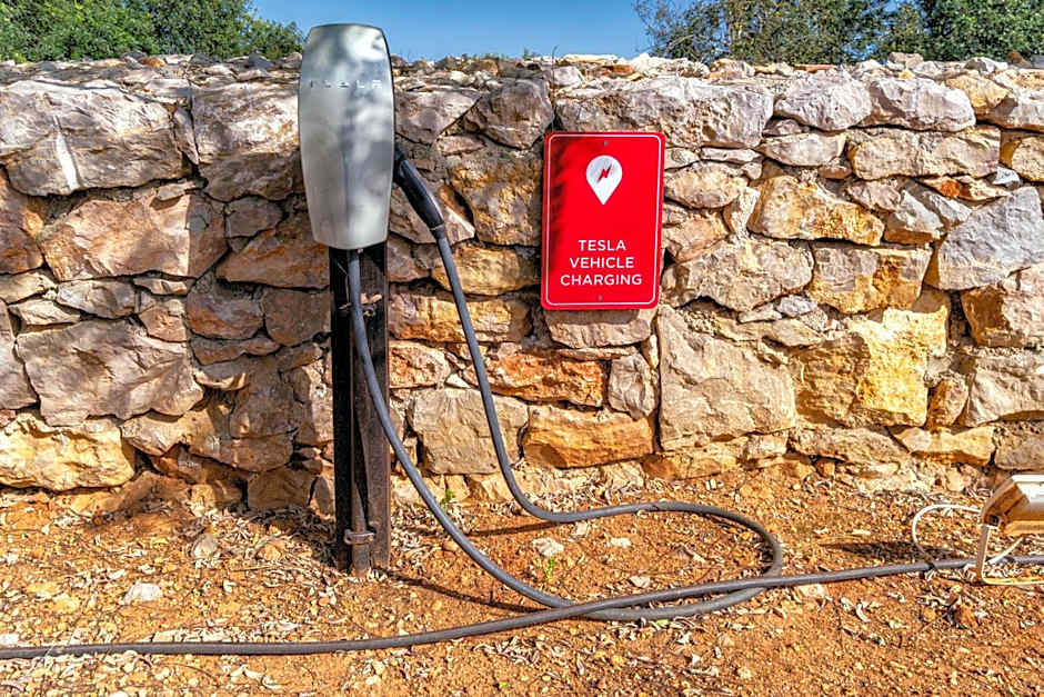 Mercedes Country House