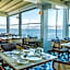 Wellborn Luxury Hotel