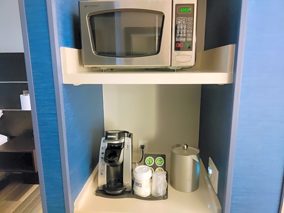 Holiday Inn Express Newberg - Wine Country by IHG