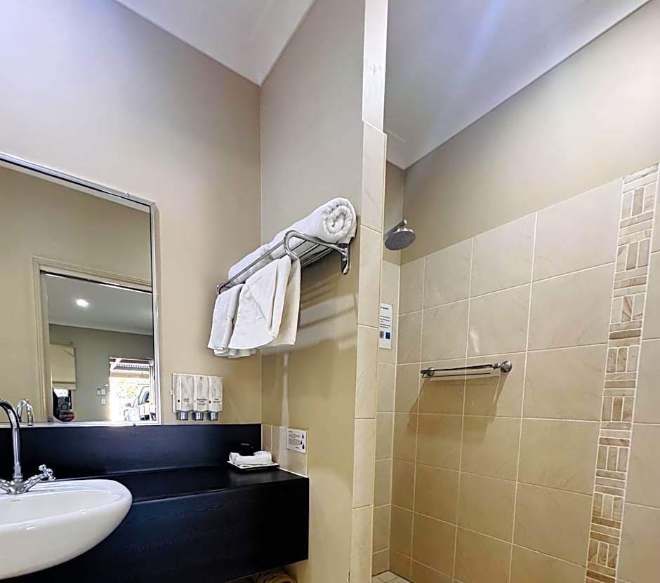 Best Western Bungil Creek Motel