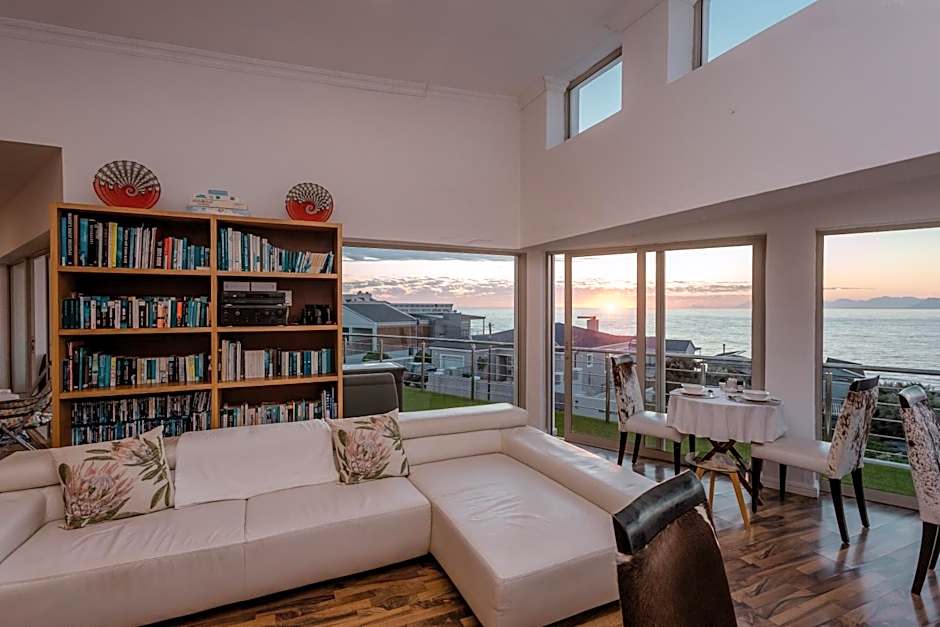 Sea Star Lodge