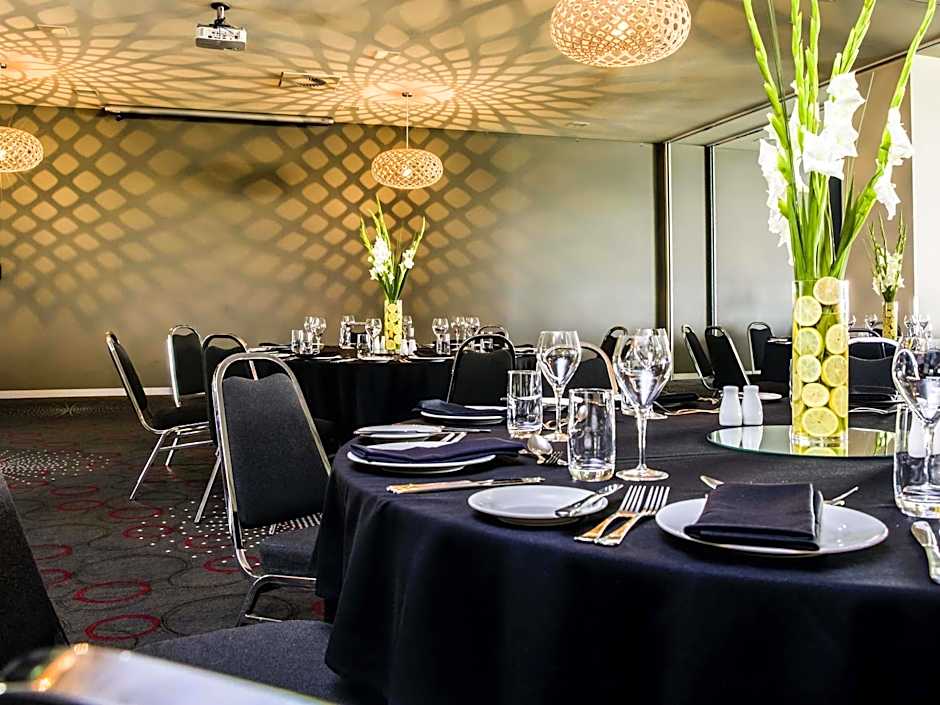 Mantra Melbourne Melton