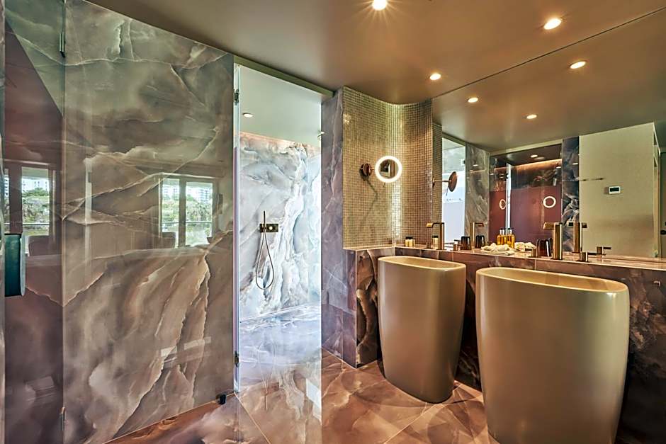 The Views Baia - Adults Only