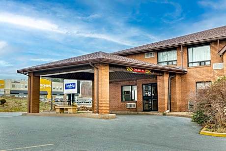 Travelodge by Wyndham Bridgewater