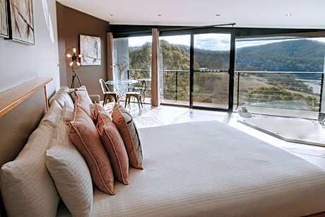 River View Suite