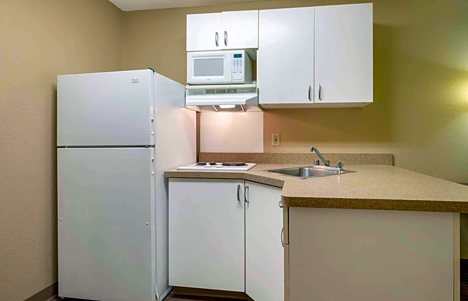 Extended Stay America Suites - Chicago - Schaumburg - I-90