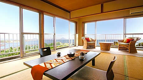 Japanese Style Room with 16 Tatami - Non-Smoking