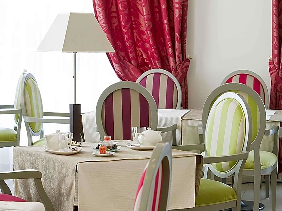 Mercure Rambouillet Relays Du Château