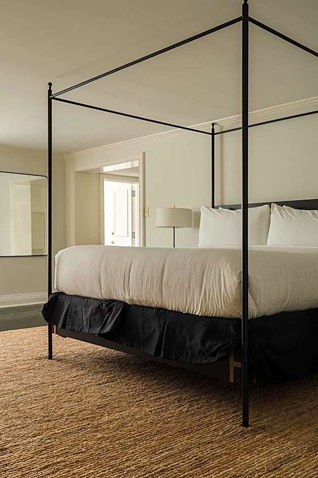 Photo 1 of 10 of Presidential Suite