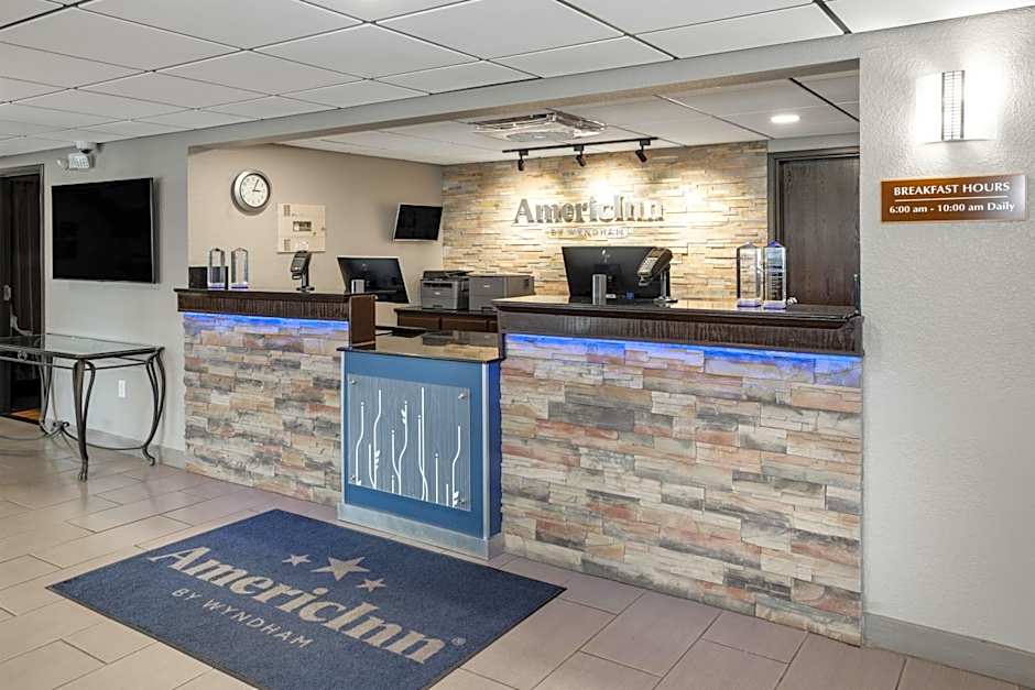 AmericInn by Wyndham Plover Stevens Point