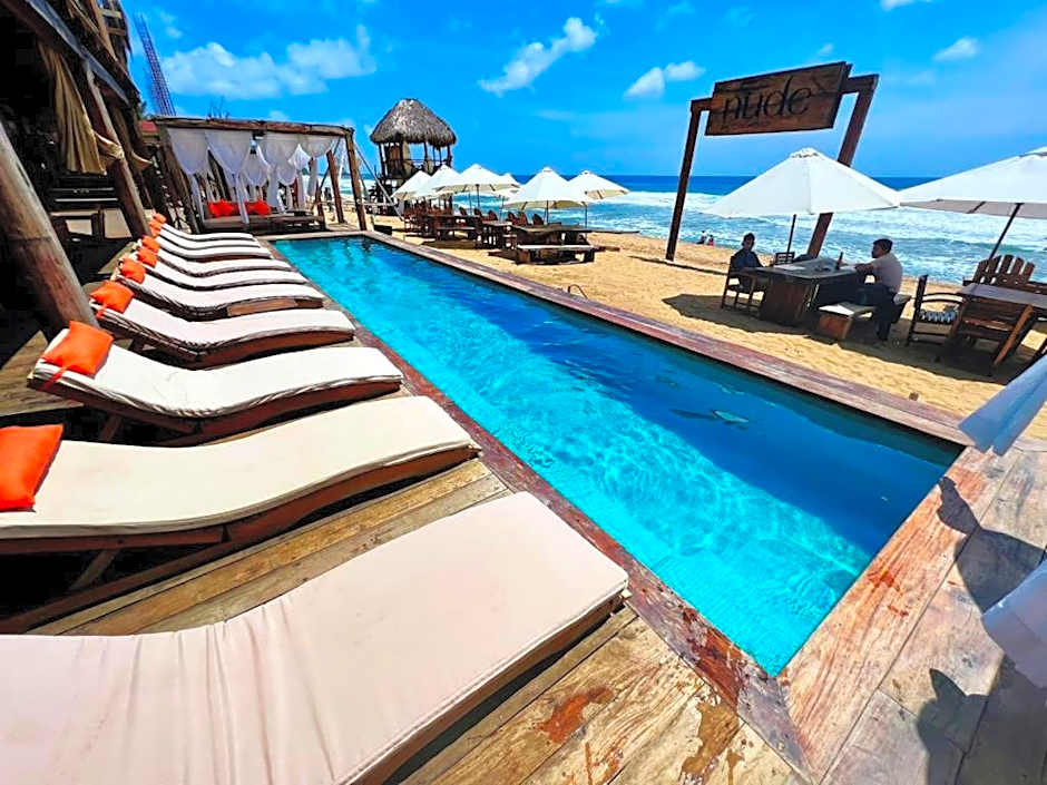 Hotel Nude Zipolite & beach club