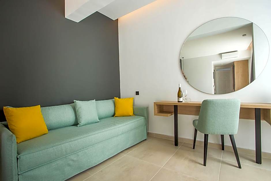 CasaStavris - Aparts & Pool Suites