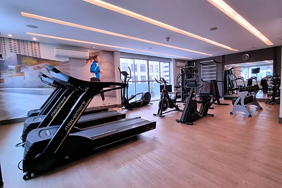 Hotel Deville Curitiba