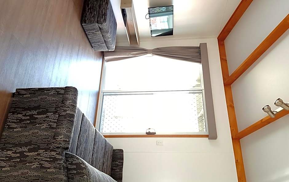 Riverside Cabin Park