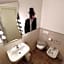 Red Carpet rooms