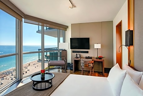 Two-Bedroom Suite Oceanfront