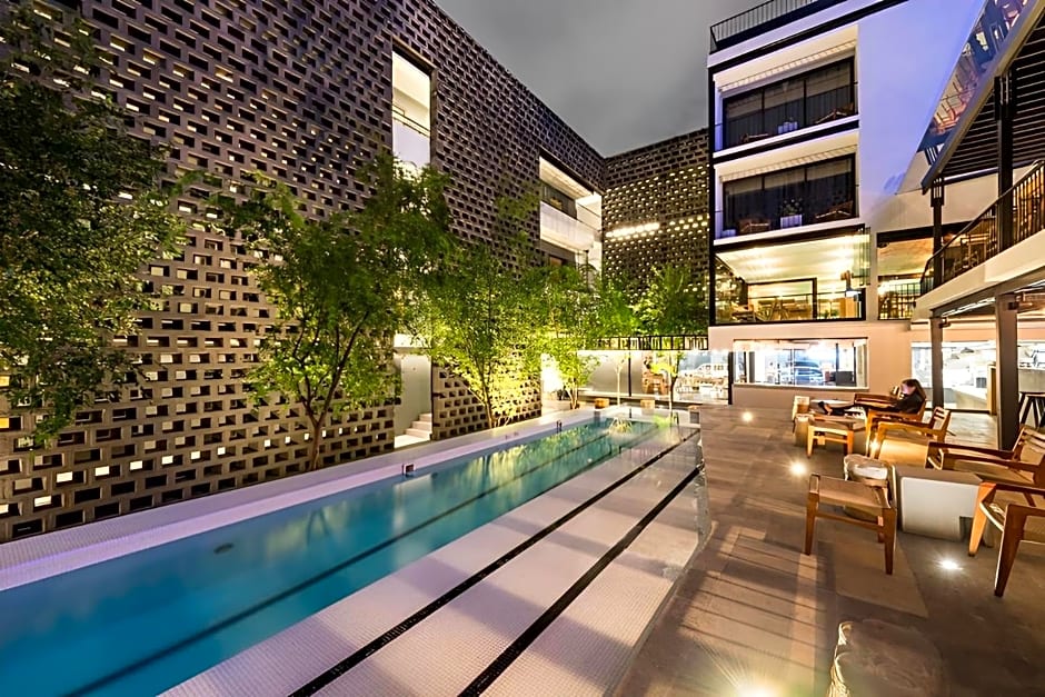 Hotel Carlota