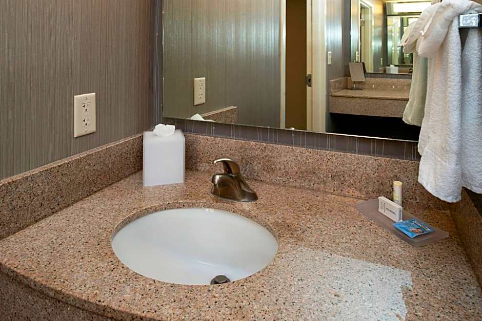 Courtyard by Marriott High Point