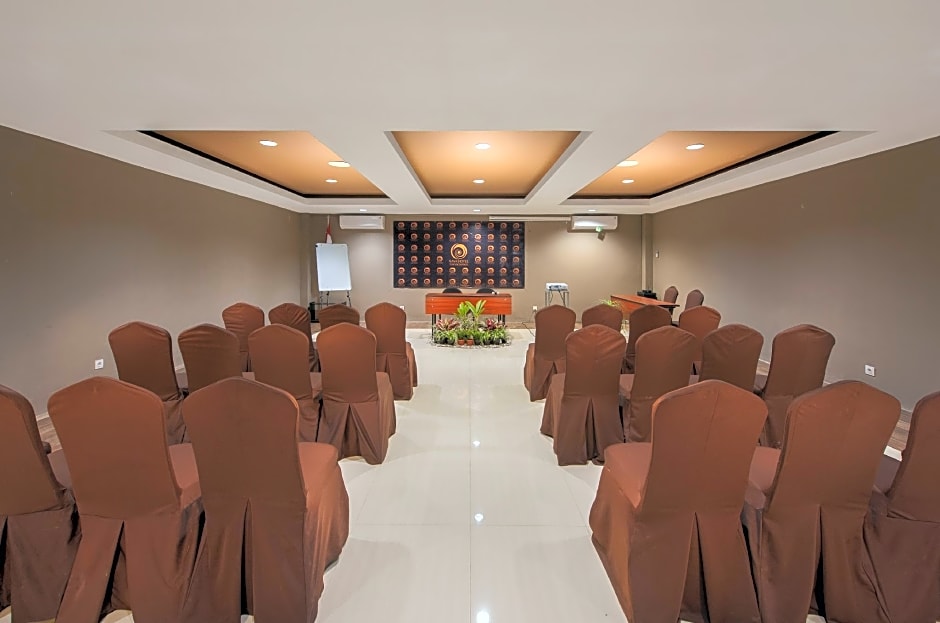 Nava Hotel Tawangmangu