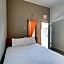 OYO Life 92838 Kost Ibu Surya