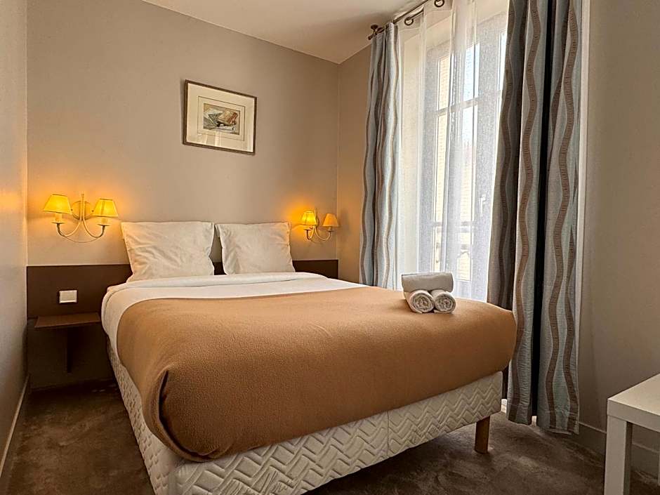 Hotel Paris Vesinet -ex Auberge des 3 Marches