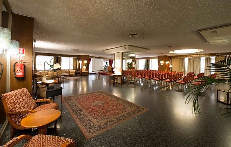Royal Palace Hotel
