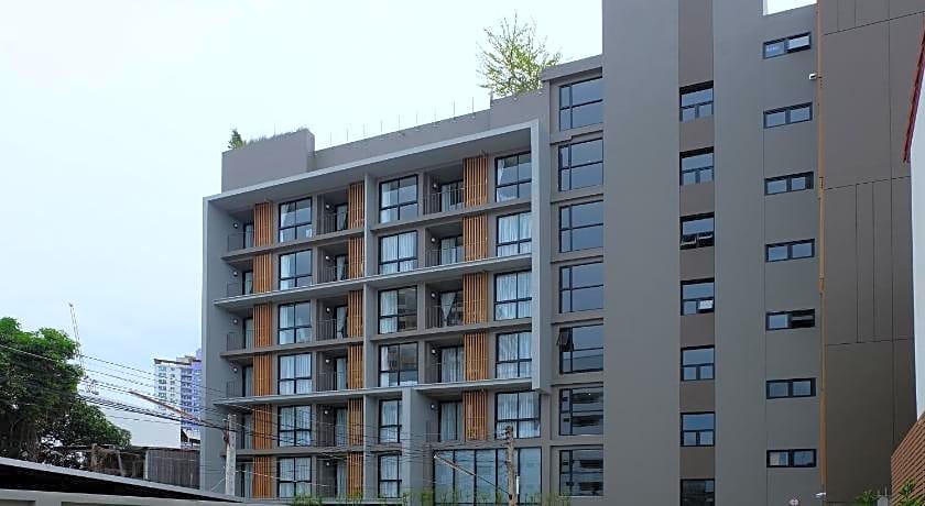 Madera Residence Sriracha