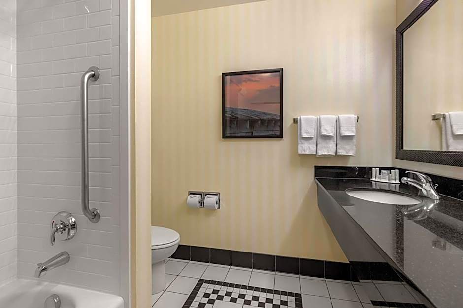 Fairfield Inn & Suites by Marriott Rockford
