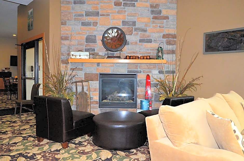 Cobblestone Inn & Suites - Lake View