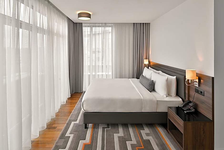 Bosmal Arjaan by Rotana
