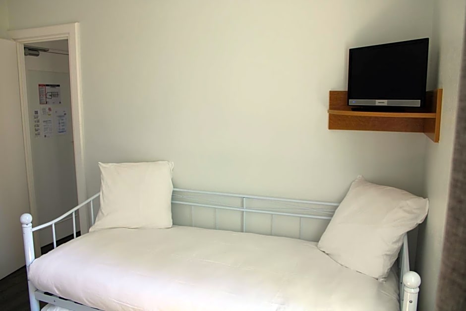 Logis Hotel De Paris