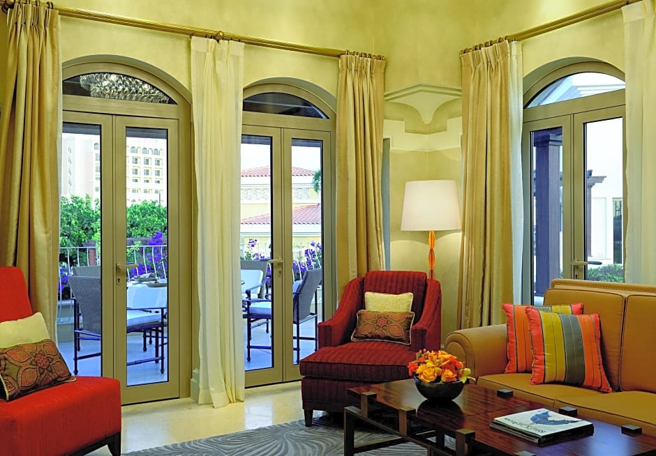 The Ritz-Carlton Abu Dhabi - Grand Canal
