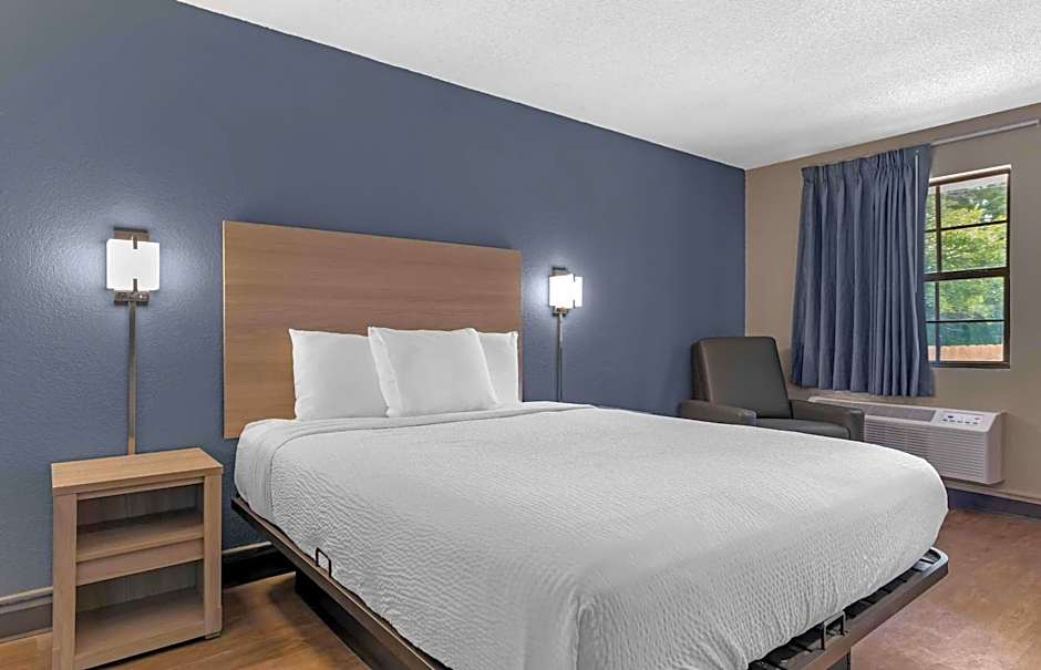 Extended Stay America Select Suites - Longview