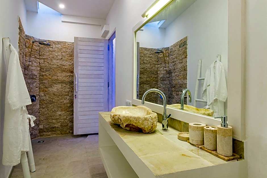 Cocotoa Boutique Hotel & Villa