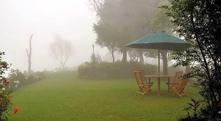 Clouds Holiday Bungalow