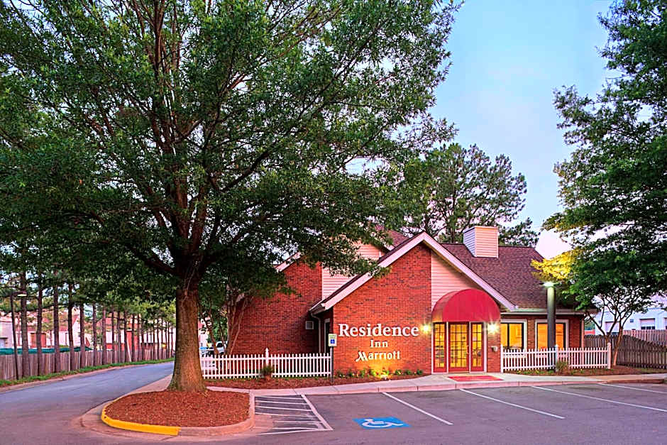 Residence Inn by Marriott Richmond West End