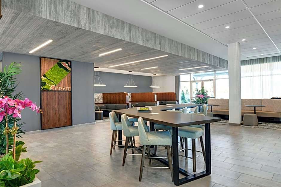 Courtyard by Marriott Hamilton