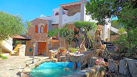 I Mari Di Gallura Suites and Rooms