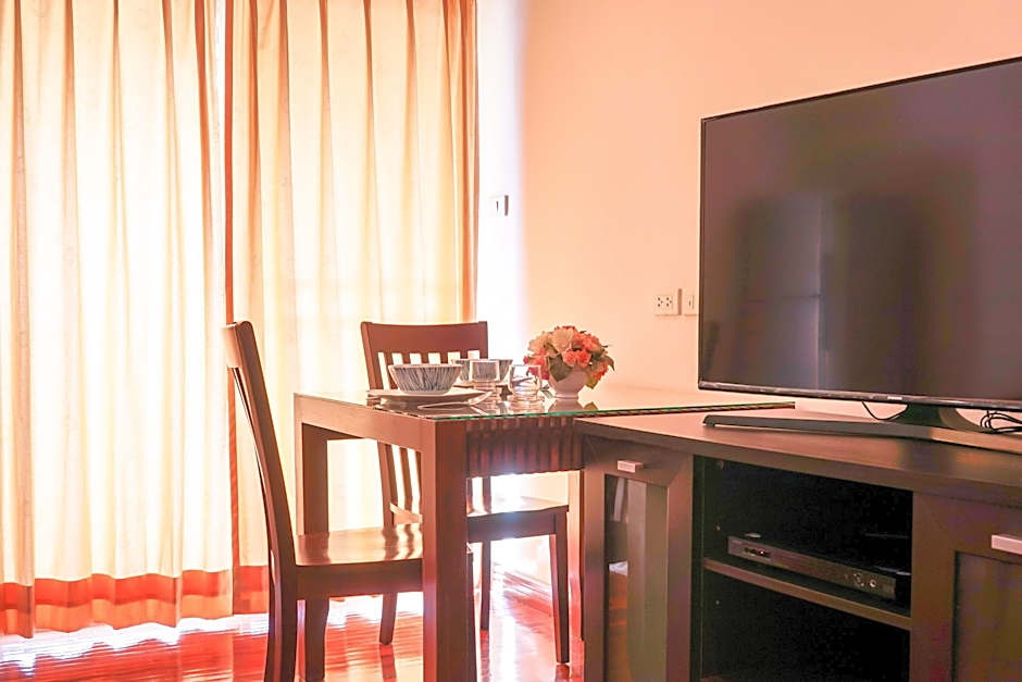 Kanavera Sriracha Hotel & Serviced Apartment