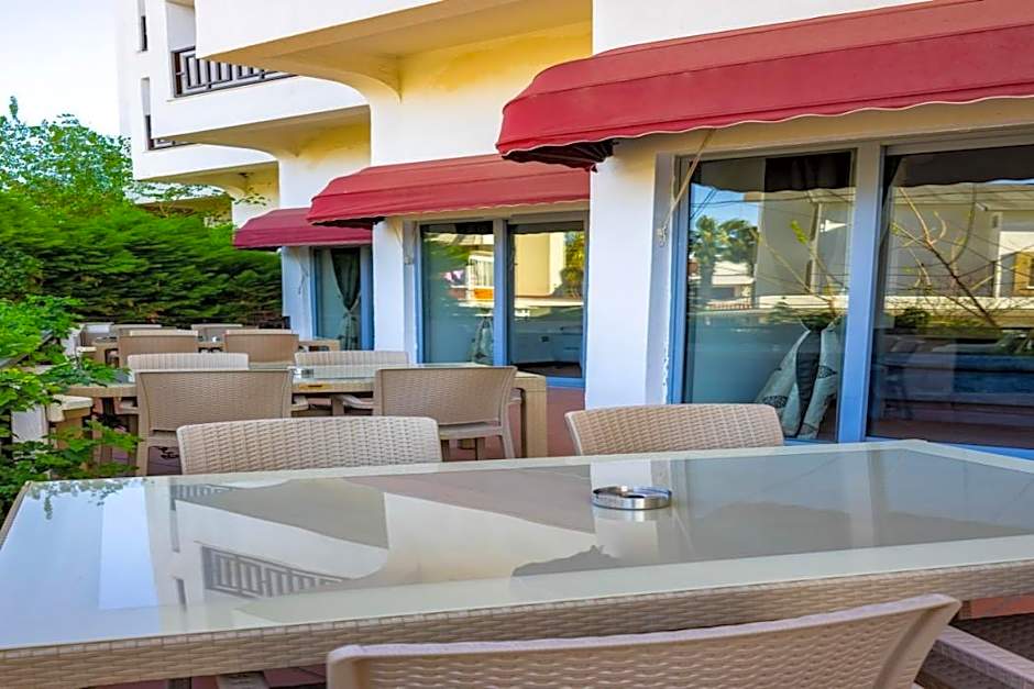 Sentinus Beach Hotel