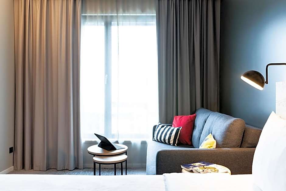 Moxy by Marriott Berlin Ostbahnhof