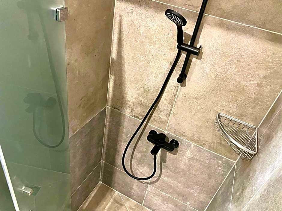 Urban Habitat Capsule Beds