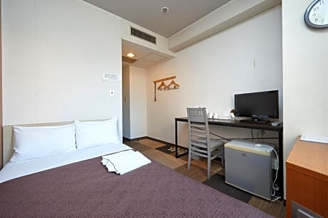 Double Room with Small Double Bed - Non-Smoking